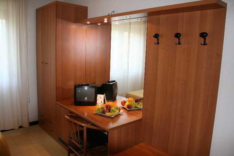 Hotel Italia オッキオベッロ エクステリア 写真