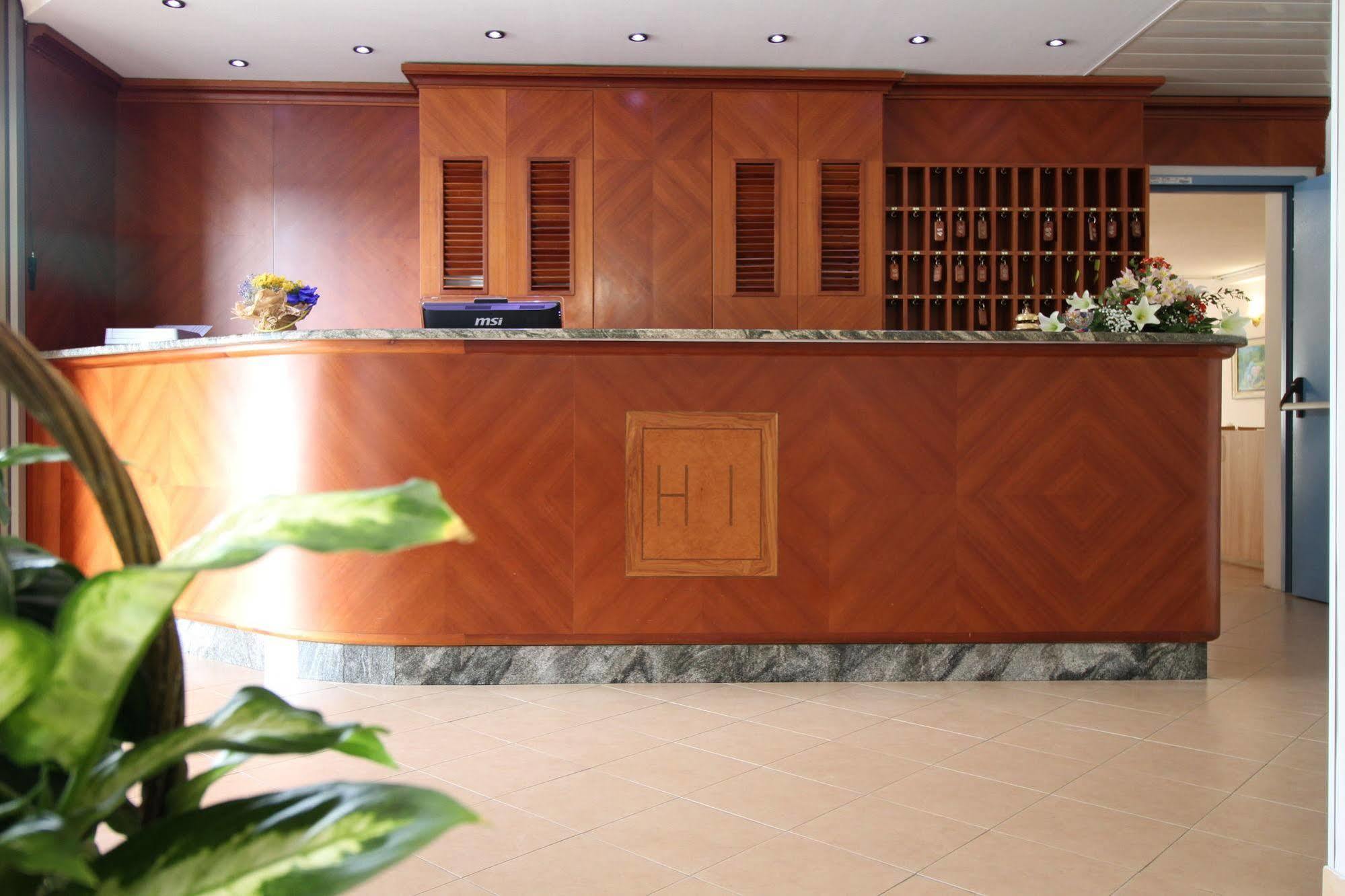 Hotel Italia オッキオベッロ エクステリア 写真